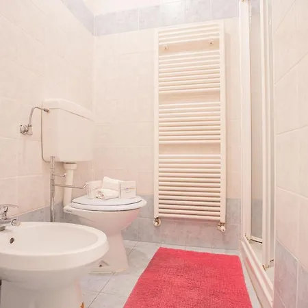 Apartament Vico Del Mare *