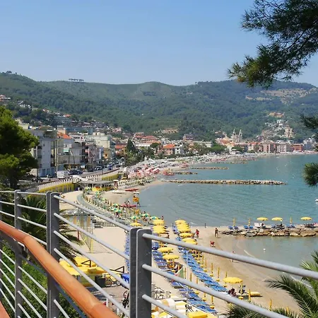 Vico Del Mare *
